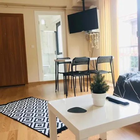 Lovely Studio In The Center Of ゲストハウス イスタンブール